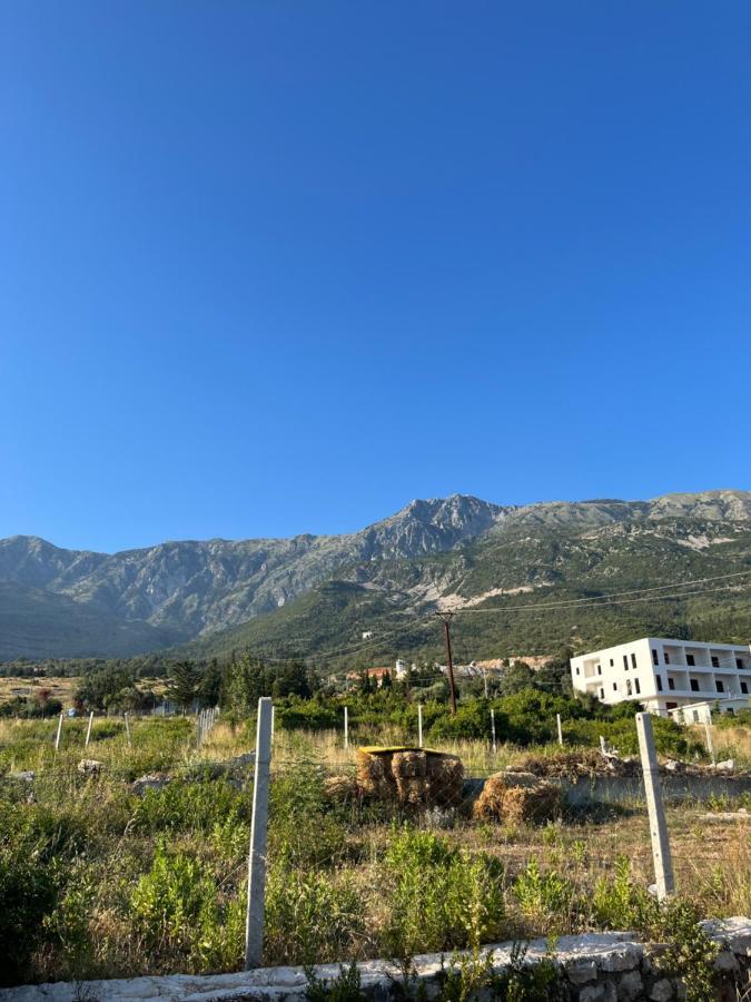 Hotel Albanian Garden 3*